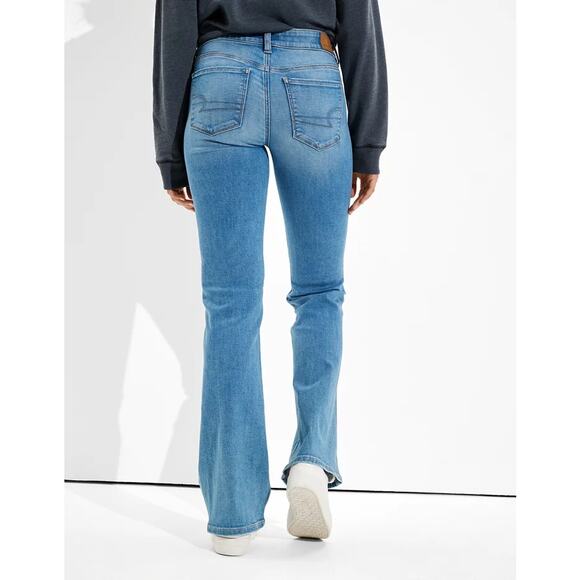 AE NWT Ne(x)t Level Low-Rise Favorite Boyfriend Jeans, X-Short, Size 14 - Picture 4 of 9